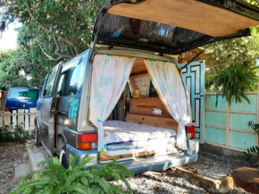 Samatha Camper